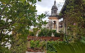 La Terrazza Dei Pelargoni B&B